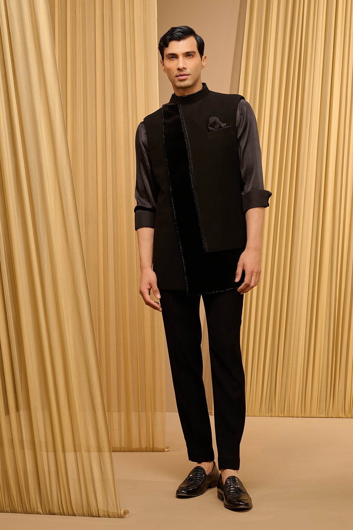 Indo Western Waistcoat Set