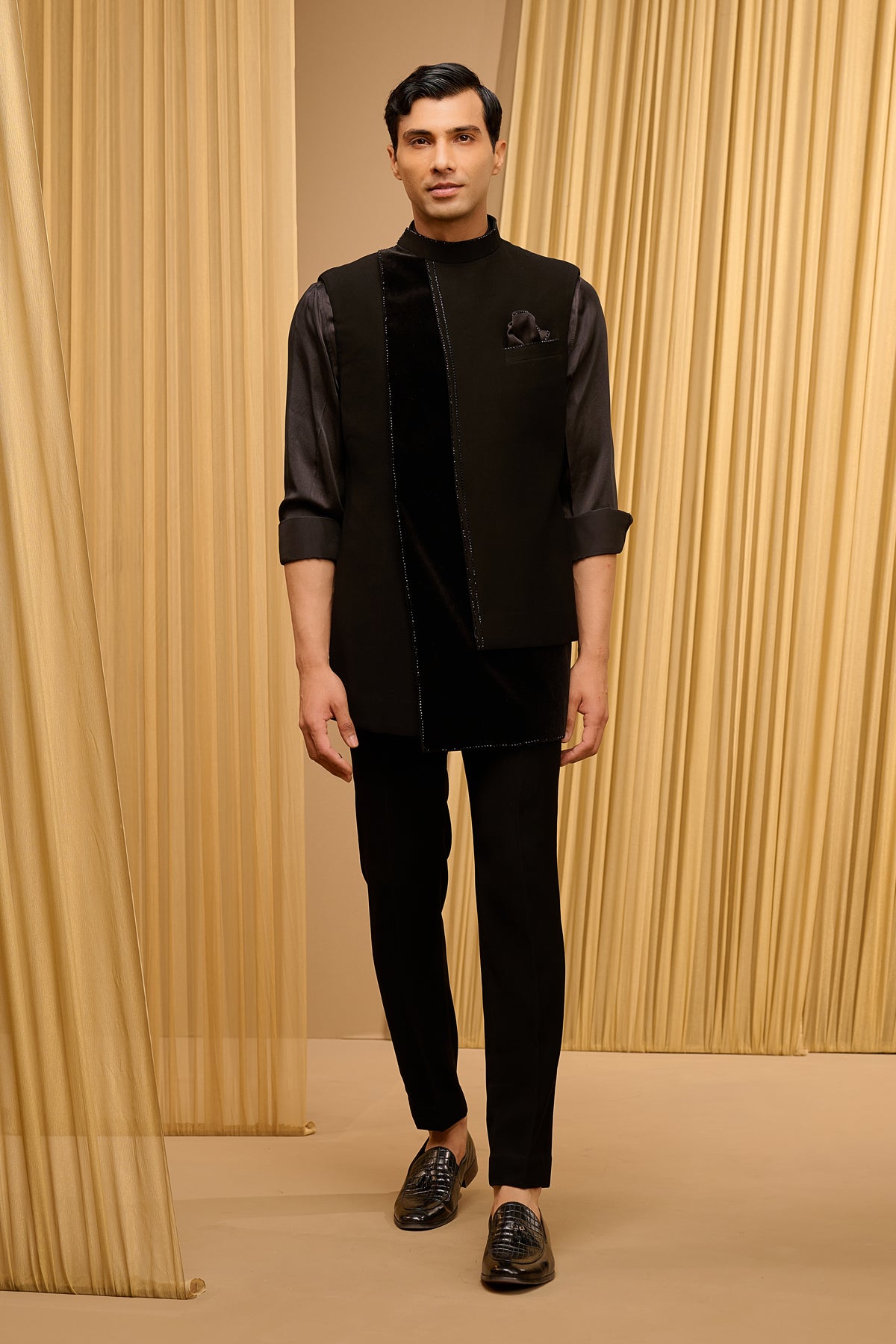 Indo Western Waistcoat Set