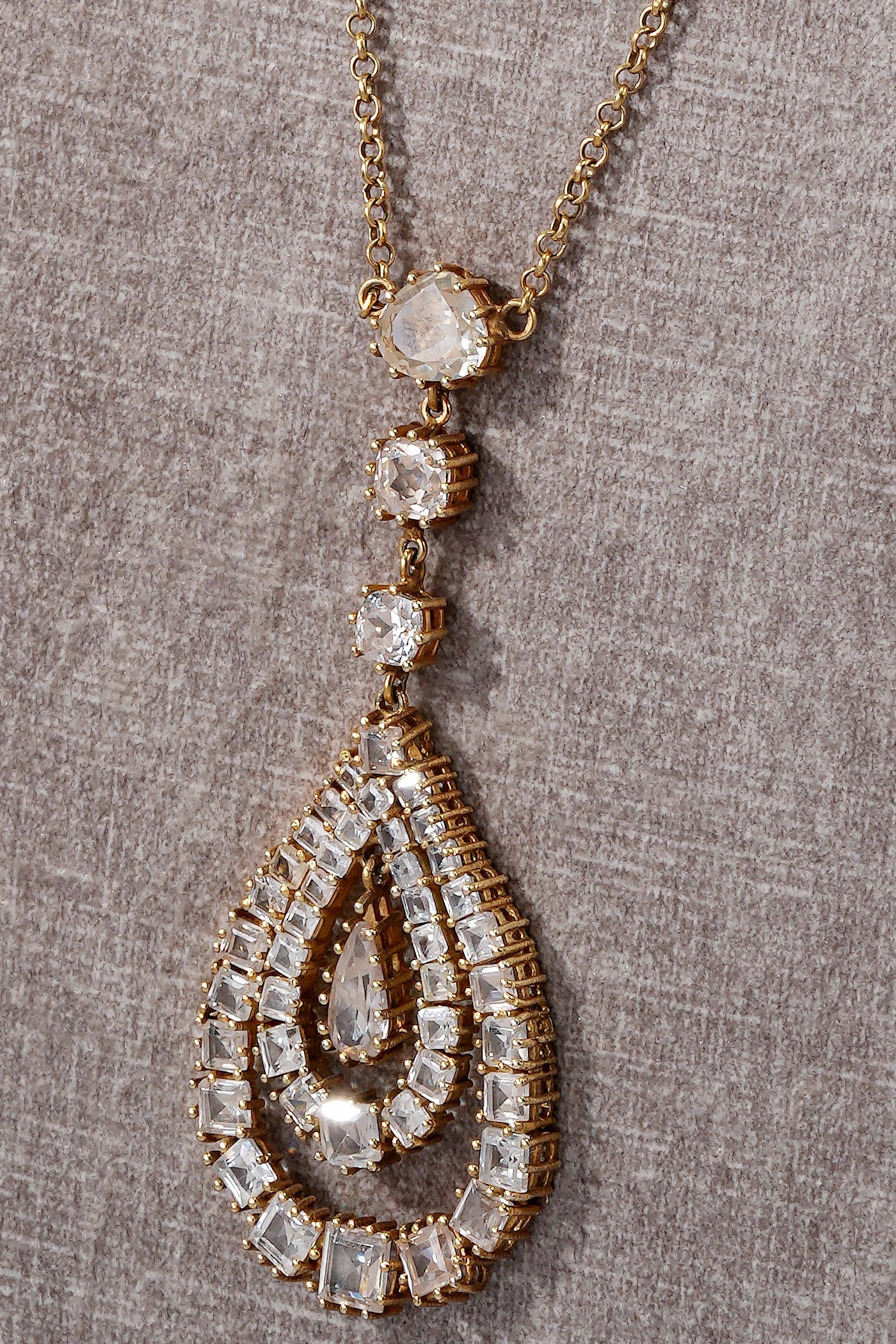 Lariat necklace