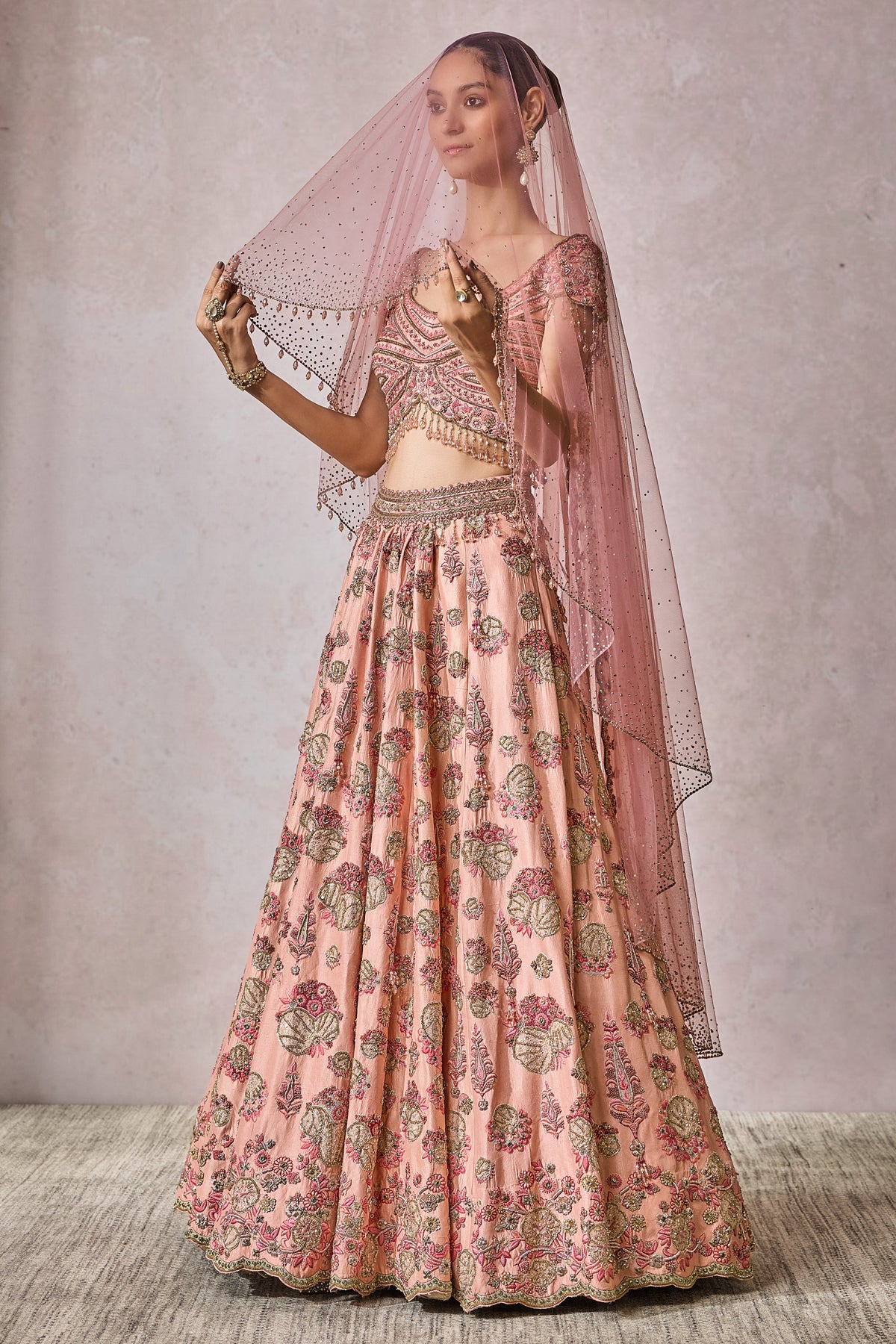 Blouse Lehenga Veil Wings