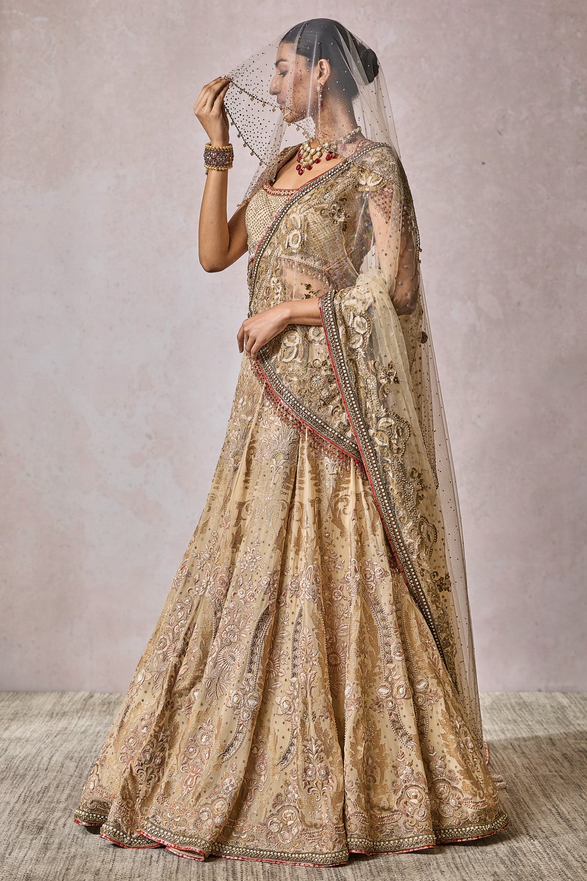 Blouse Lehenga Veil Wings
