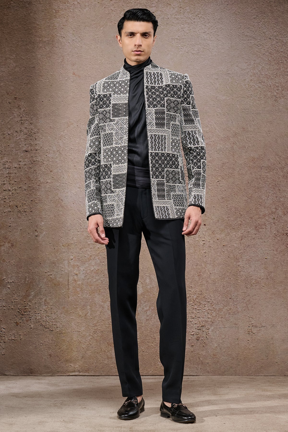 Geometric Embroidered Bandhgala Set