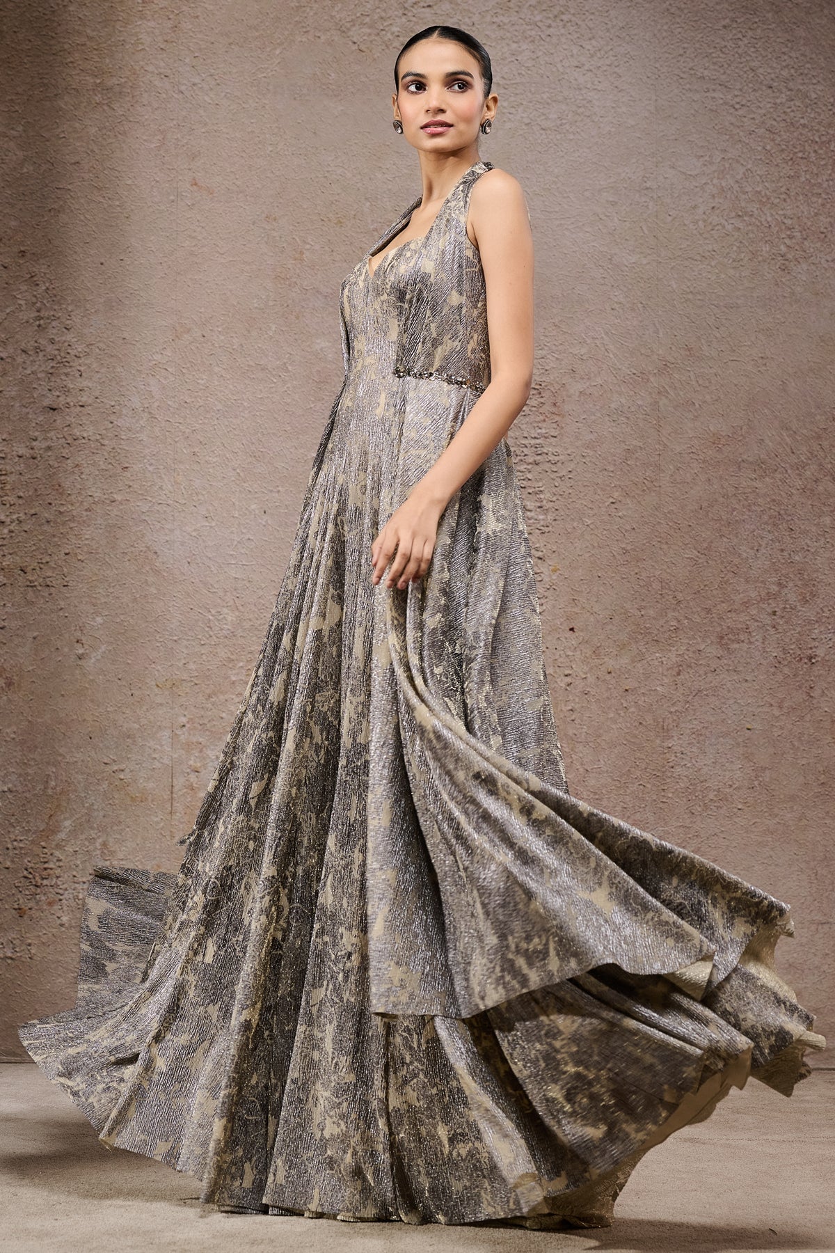 Classic Crinkle Gown