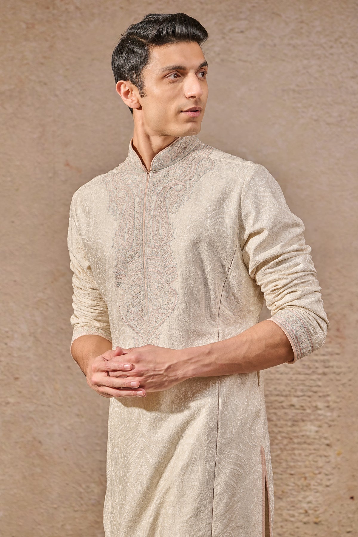 Self Textured Embroidered Kurta