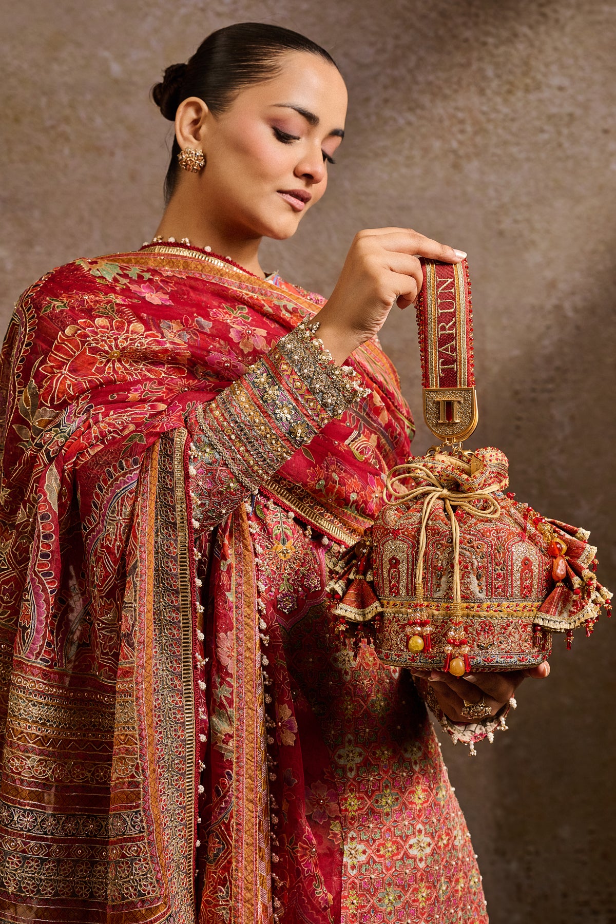 Embroidered Potli