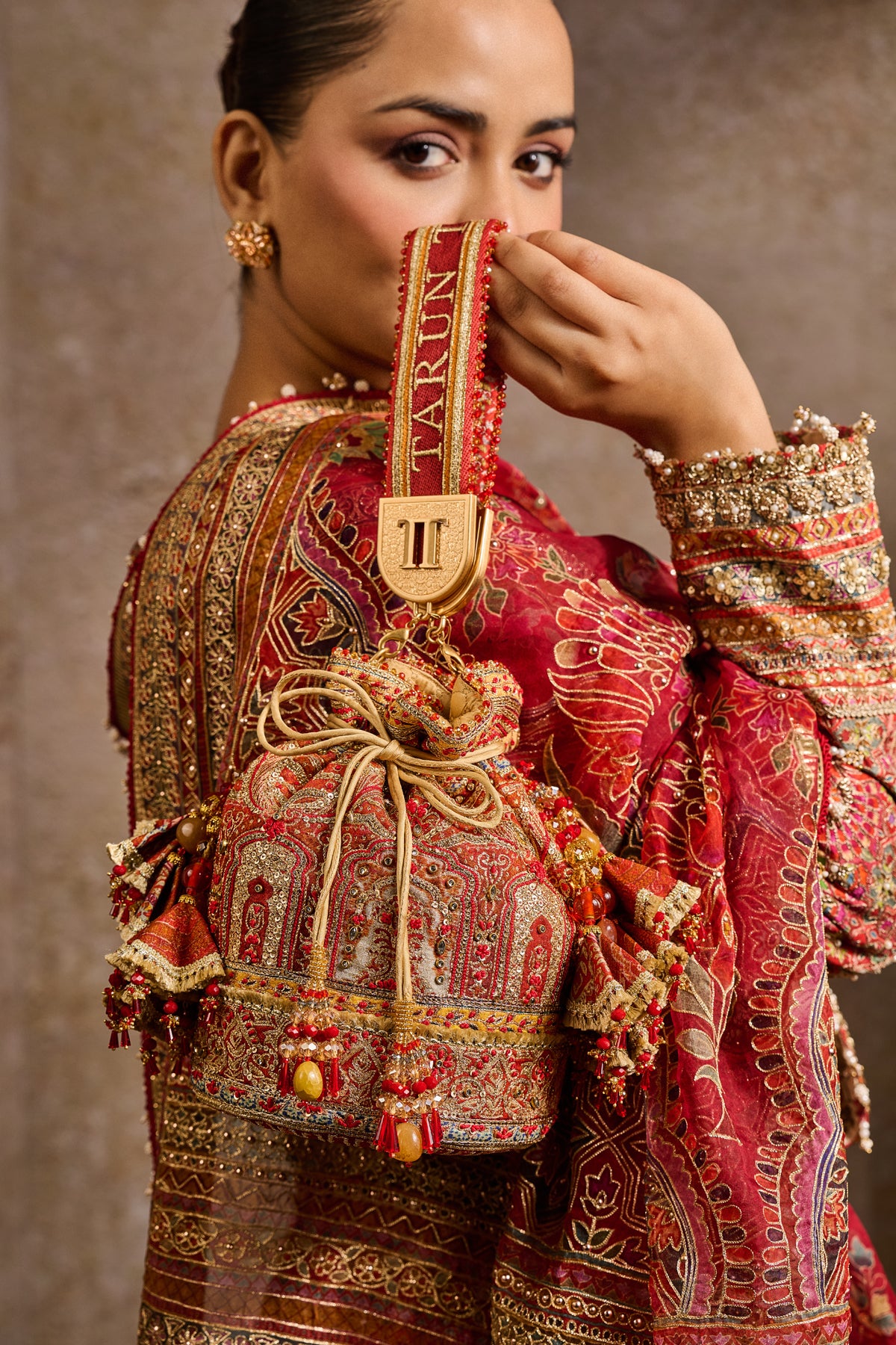 Embroidered Potli