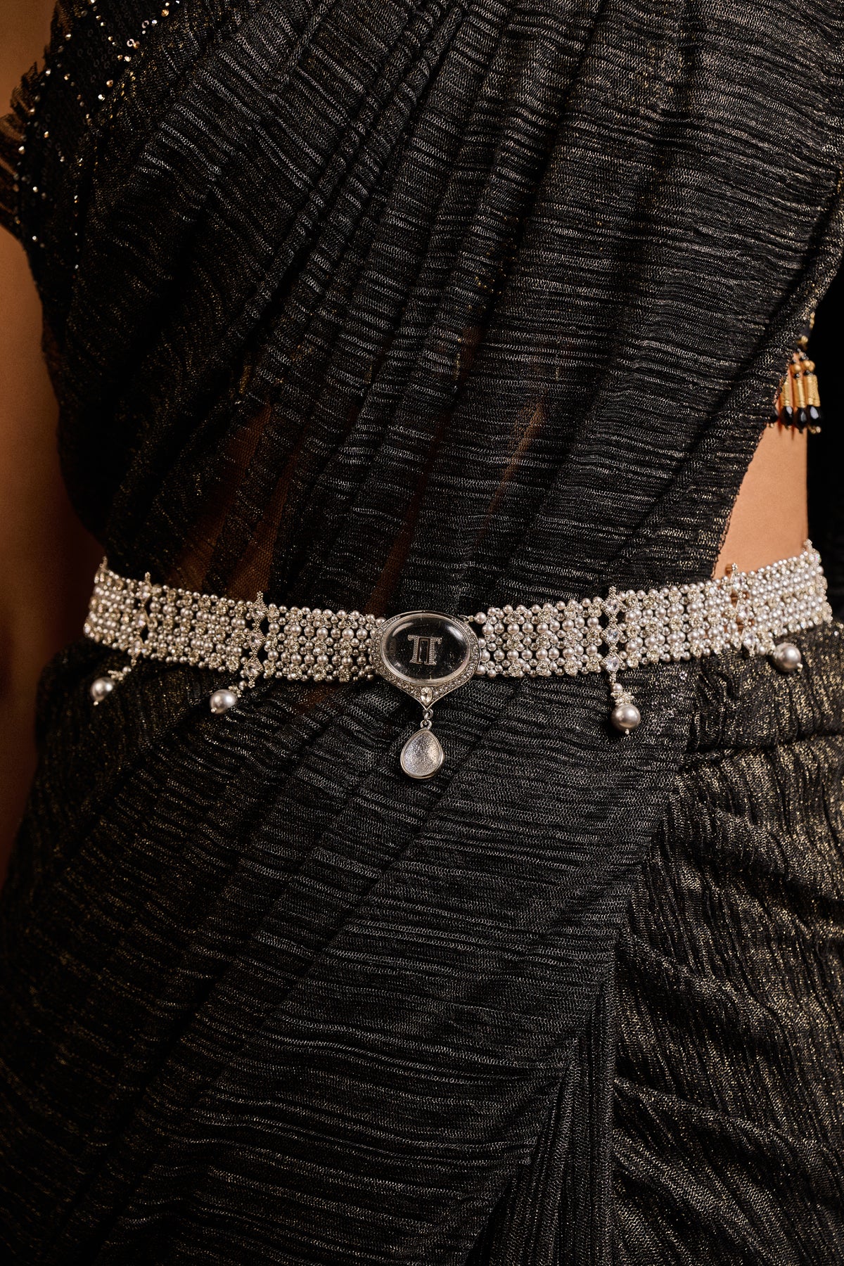 Jewelled Brooch Belt