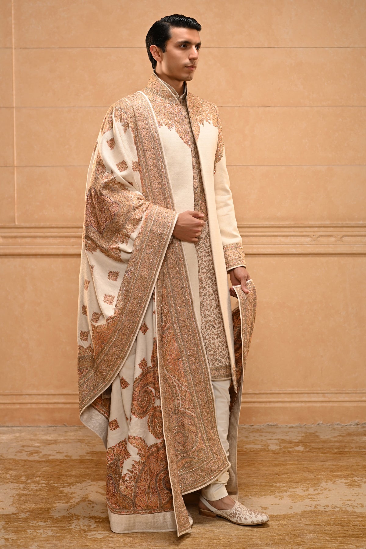 Kashida Sherwani Set