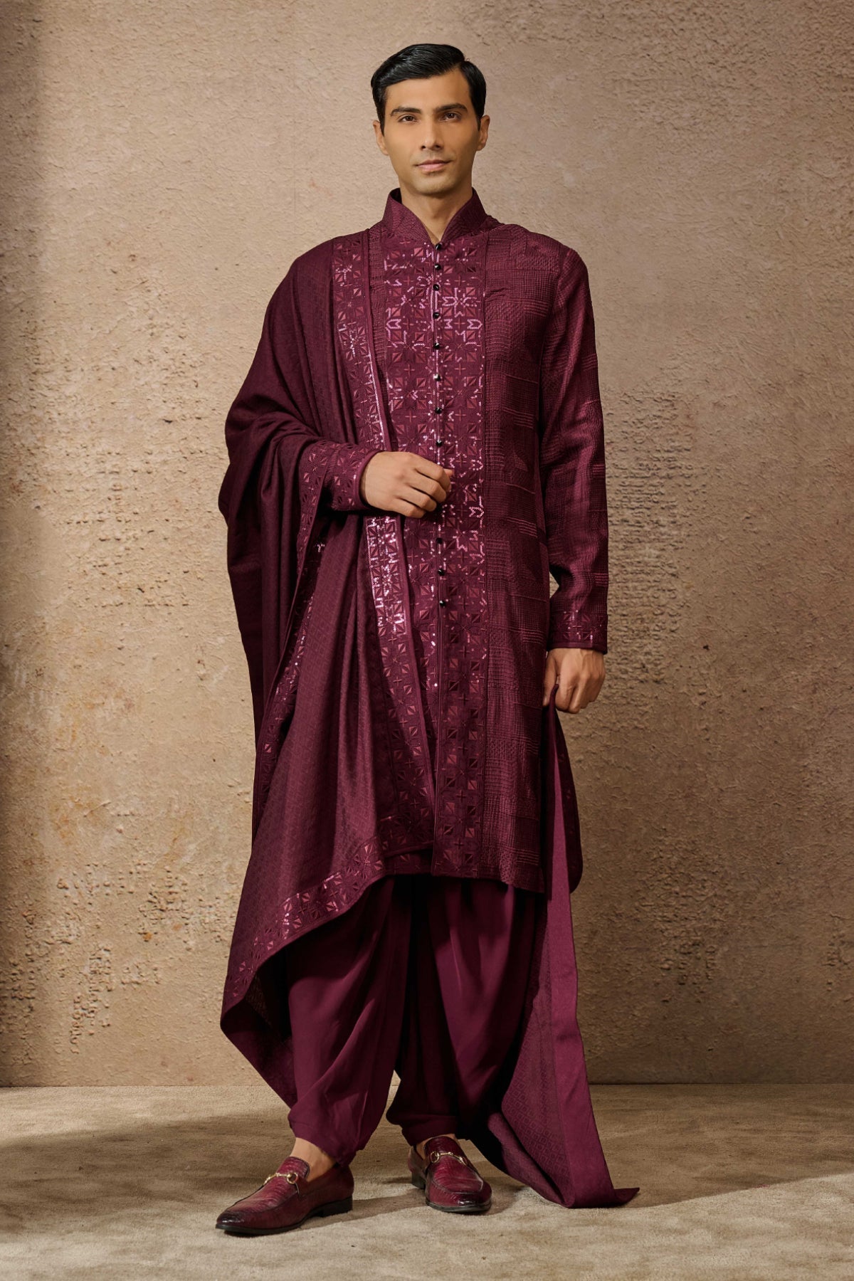 Otherworldly Textured Kurta Set