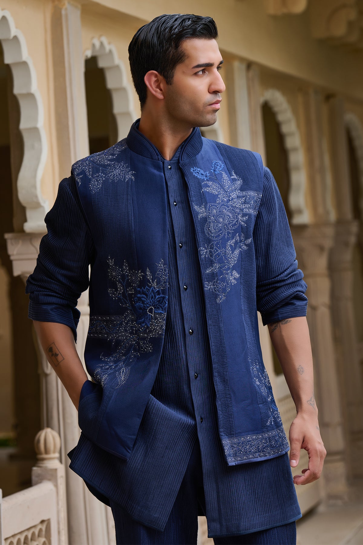 Dual-Panelled Embroidered Waistcoat Set