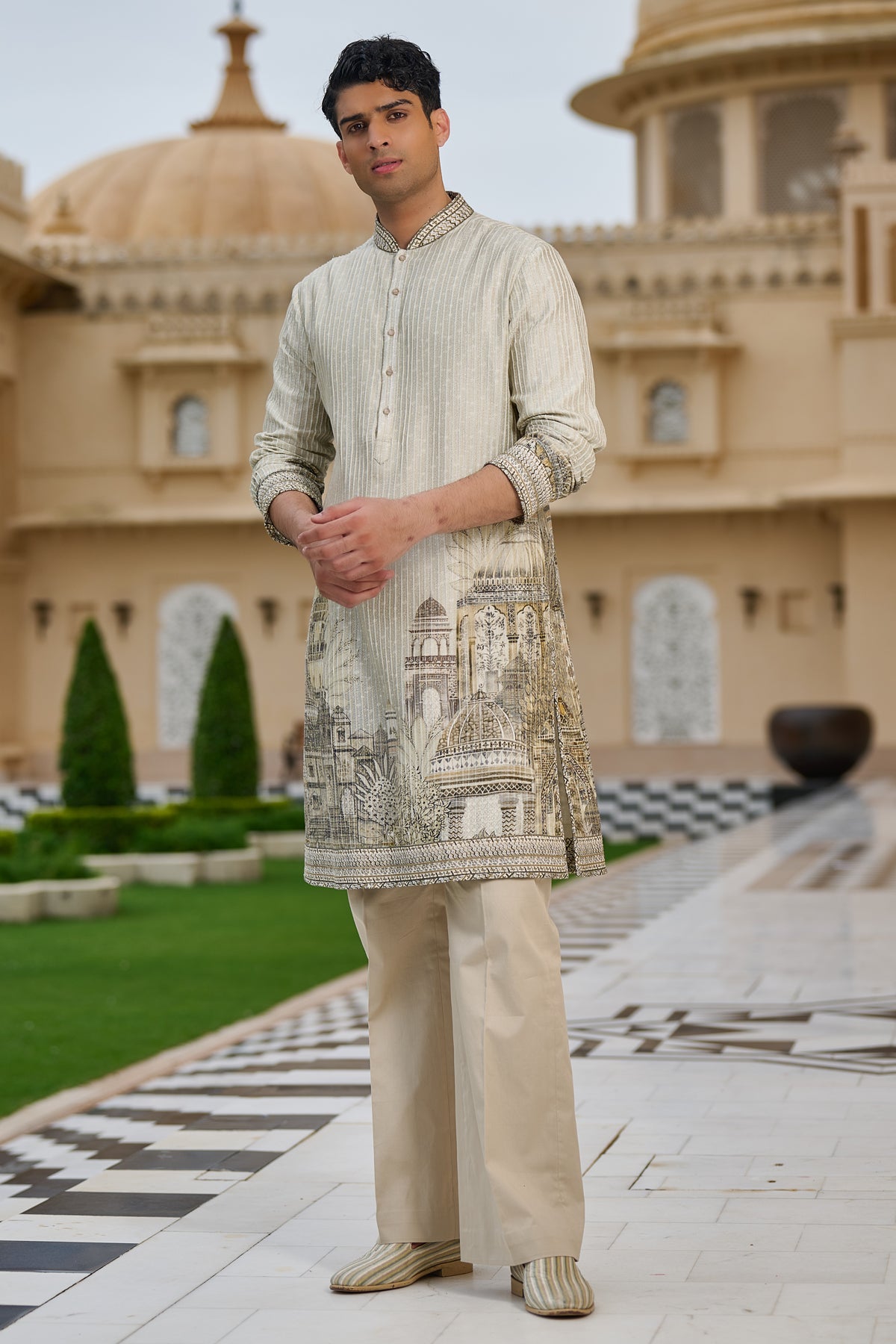 Textured Pichwai Printed Kurta Set