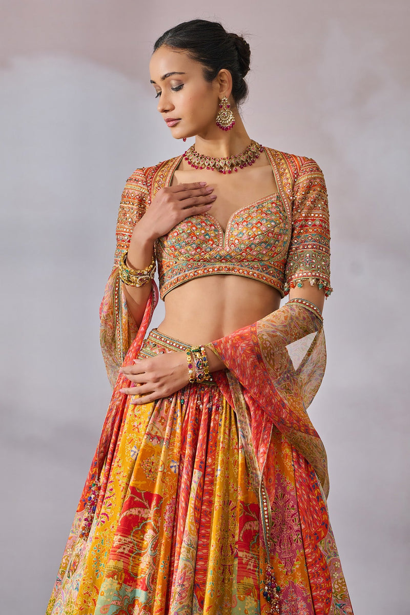 Blouse-Scarf-Lehenga