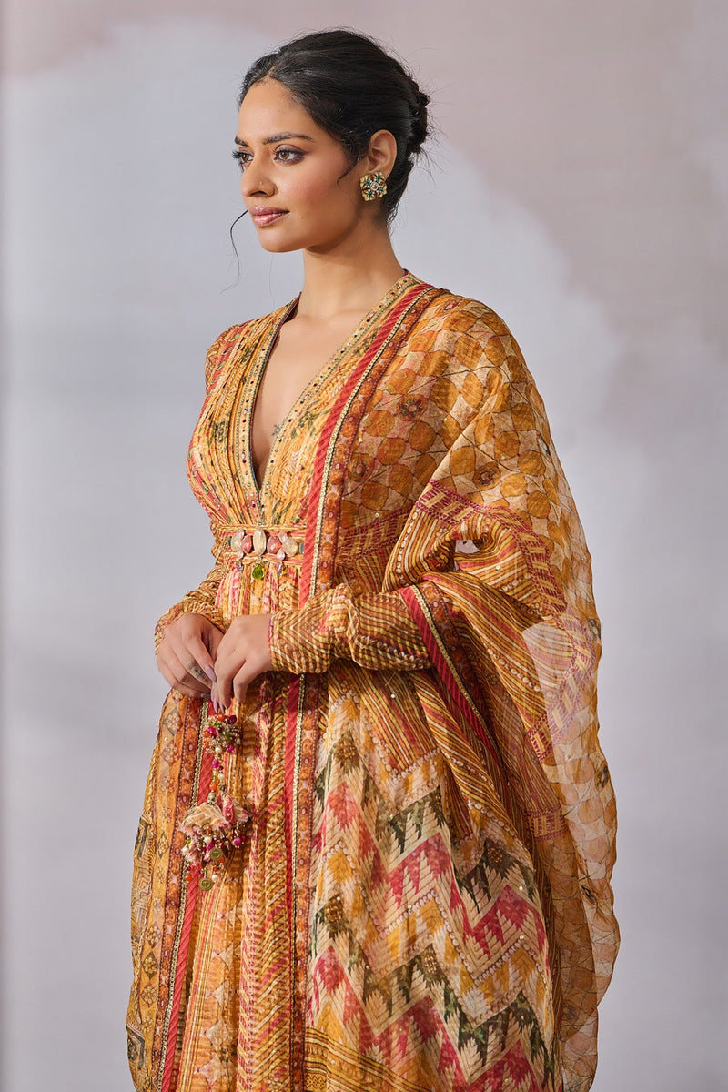 Anarkali-Dupatta-Churidar