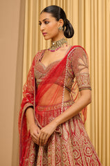 CLASSIC EMBROIDERED BRIDAL LEHENGA