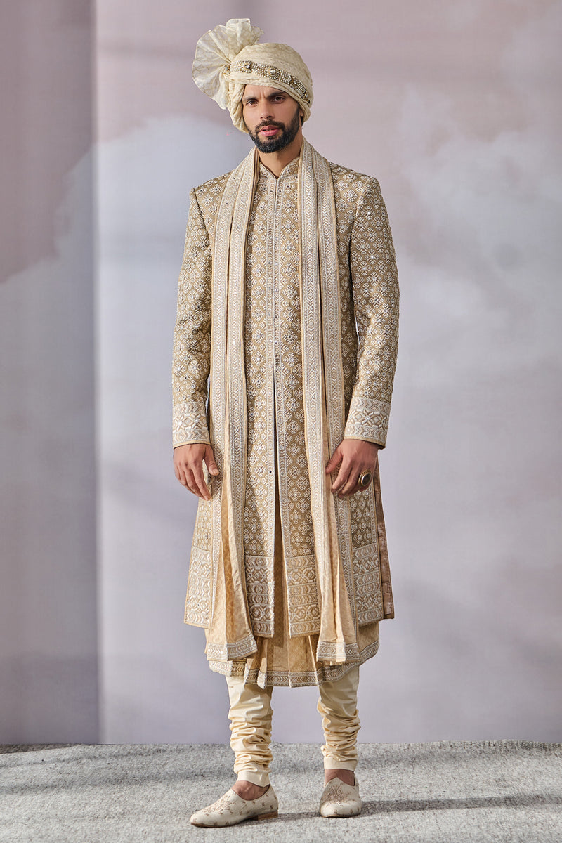 Sherwani , Kurta , Churidar , Stole , Kamarbandh , Safa , Jutti Fabric