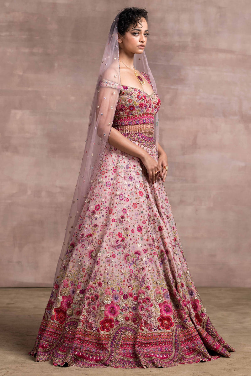 Dhadak To Gunjan Saxena: Janhvi Kapoor's Iconic Ethnic Look | KALKI Fashion  Blogs