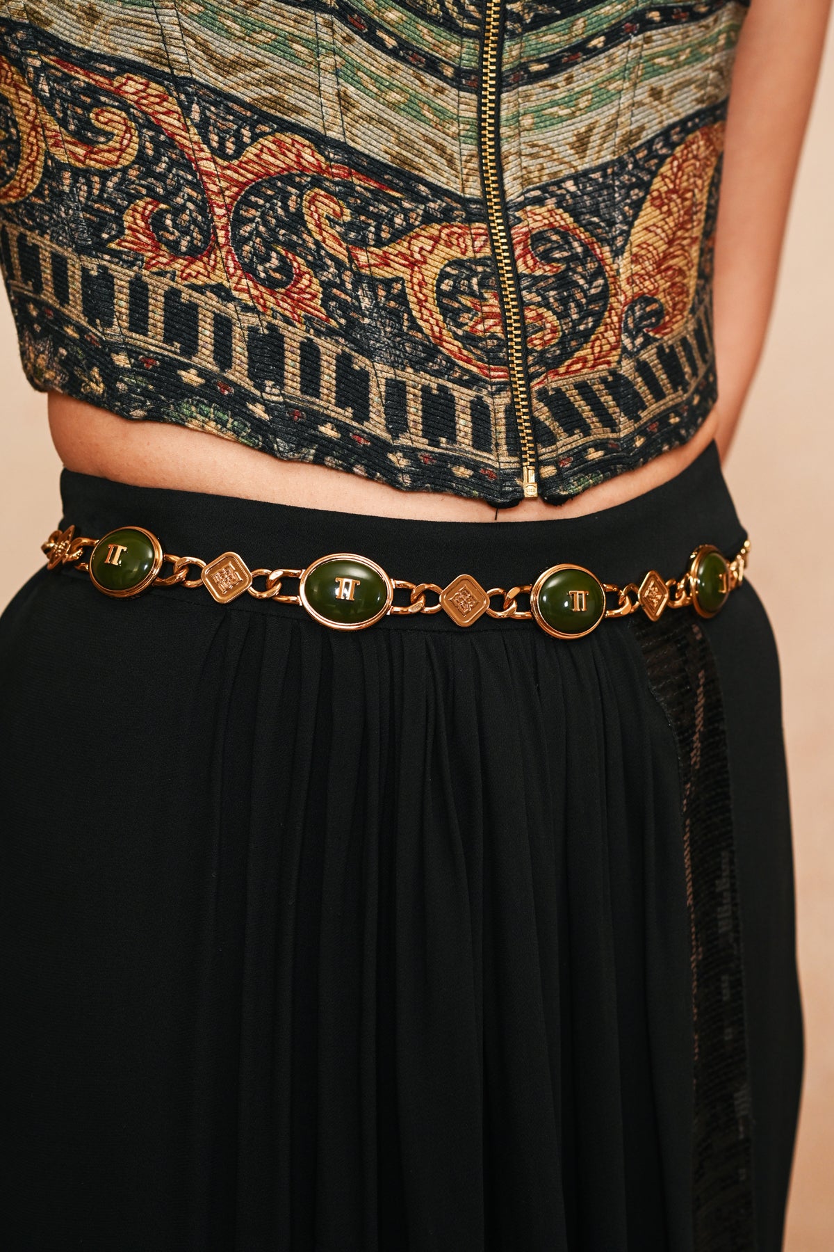 Emblem Chain BelTT