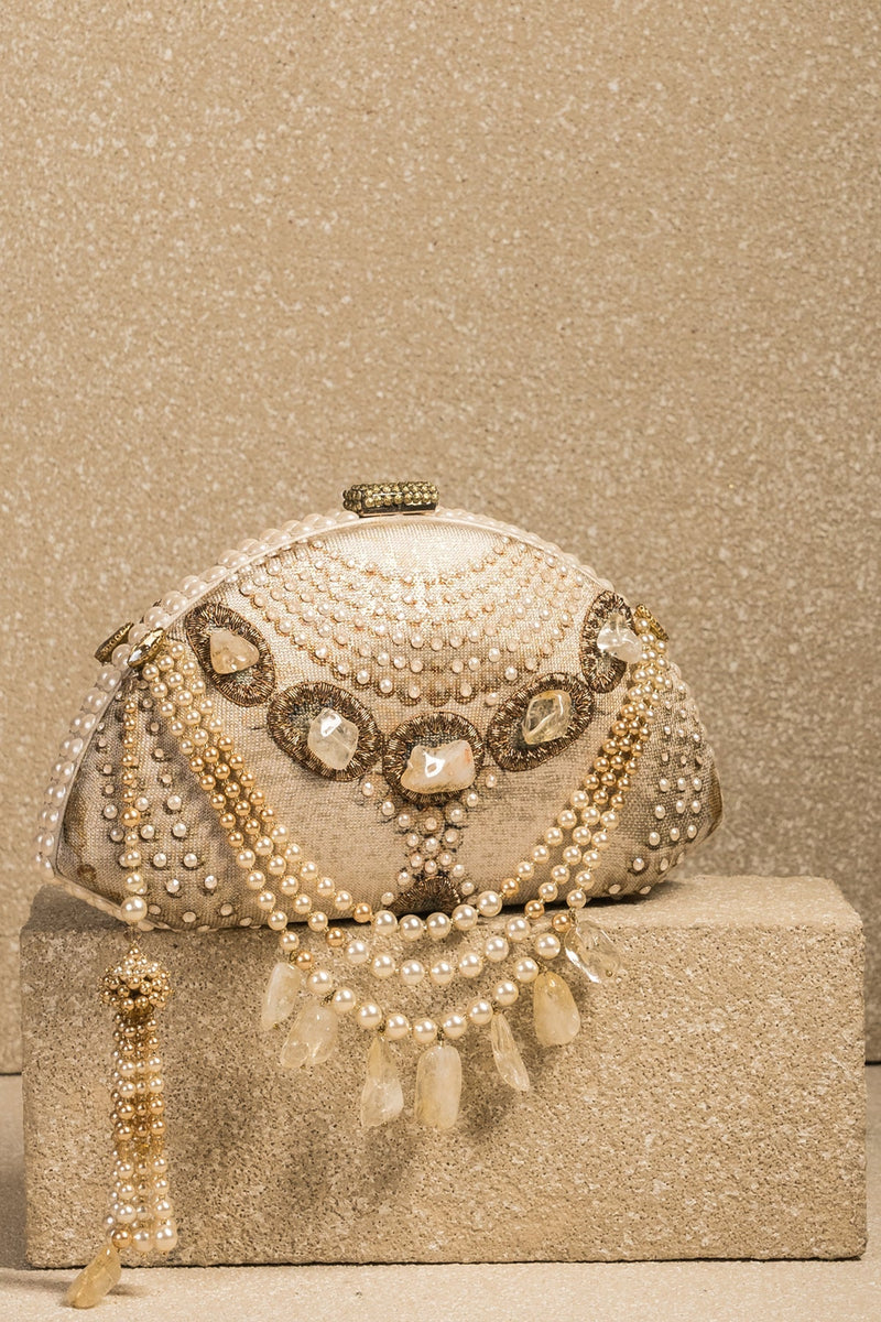 Dori Necklace Clutch