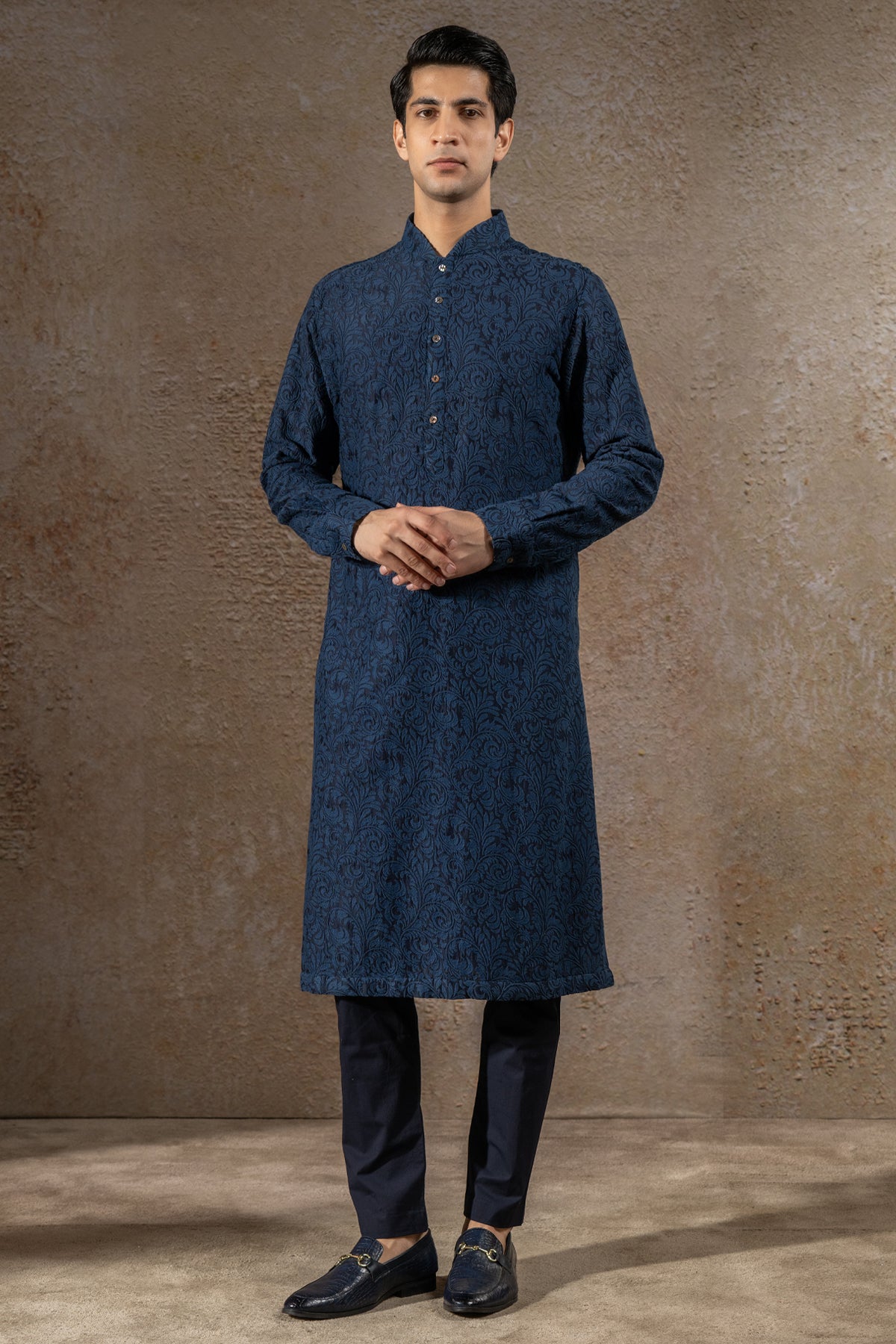Zardozi Embroidered Open-Neck Sherwani Set