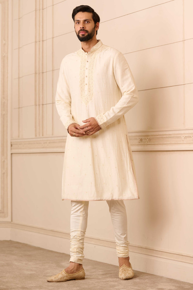 Kurta & Churidar