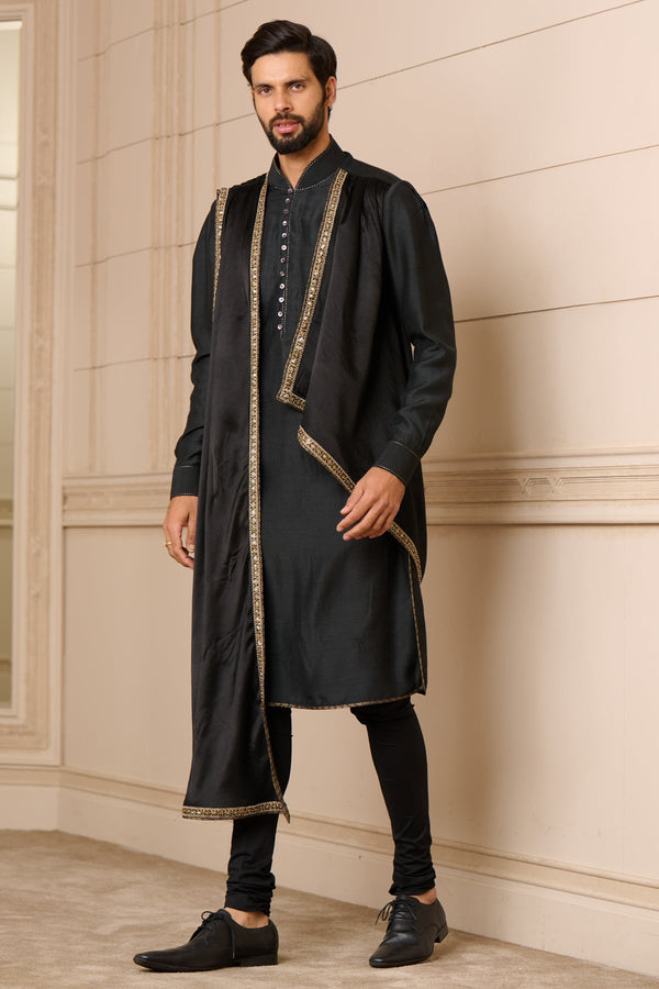 Kurta & Churidar