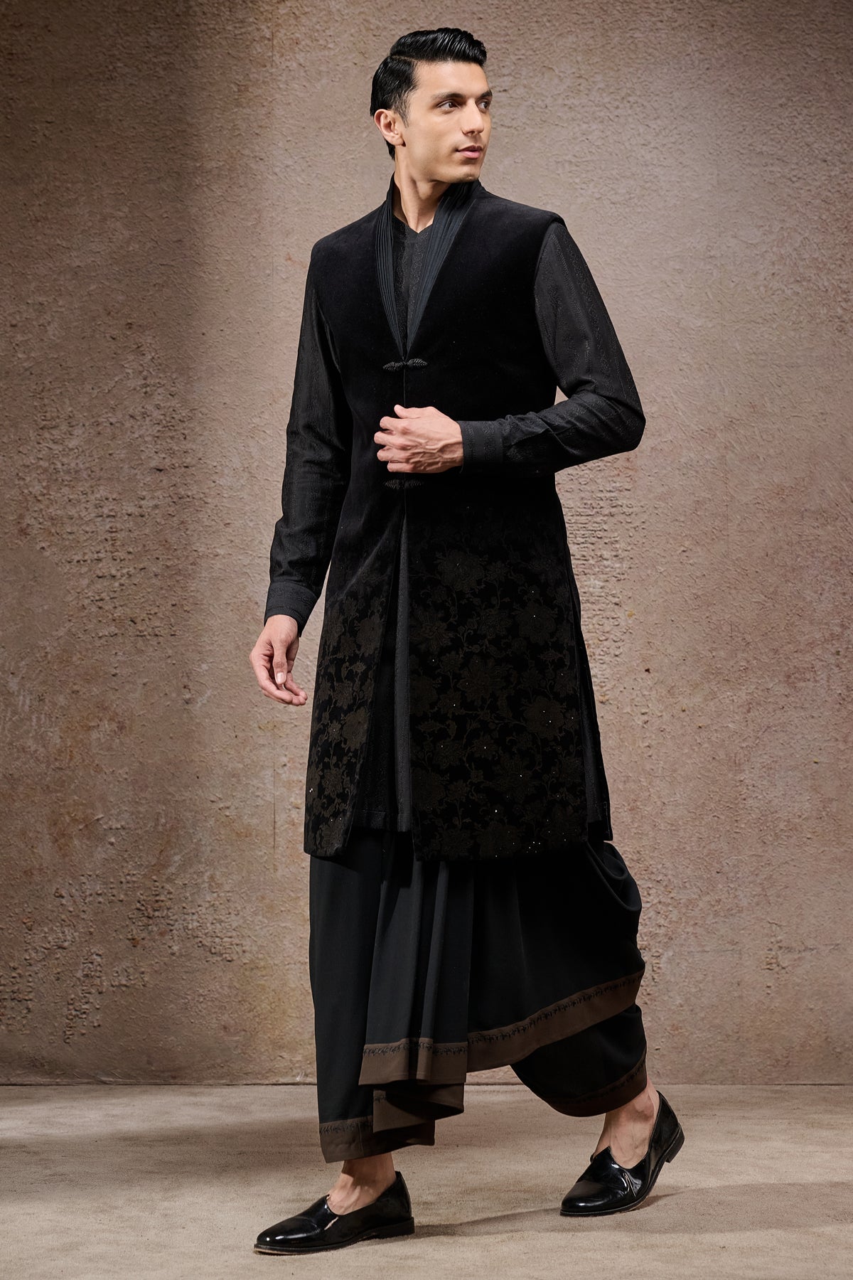 Floral Etched Sleeveless Sherwani Set