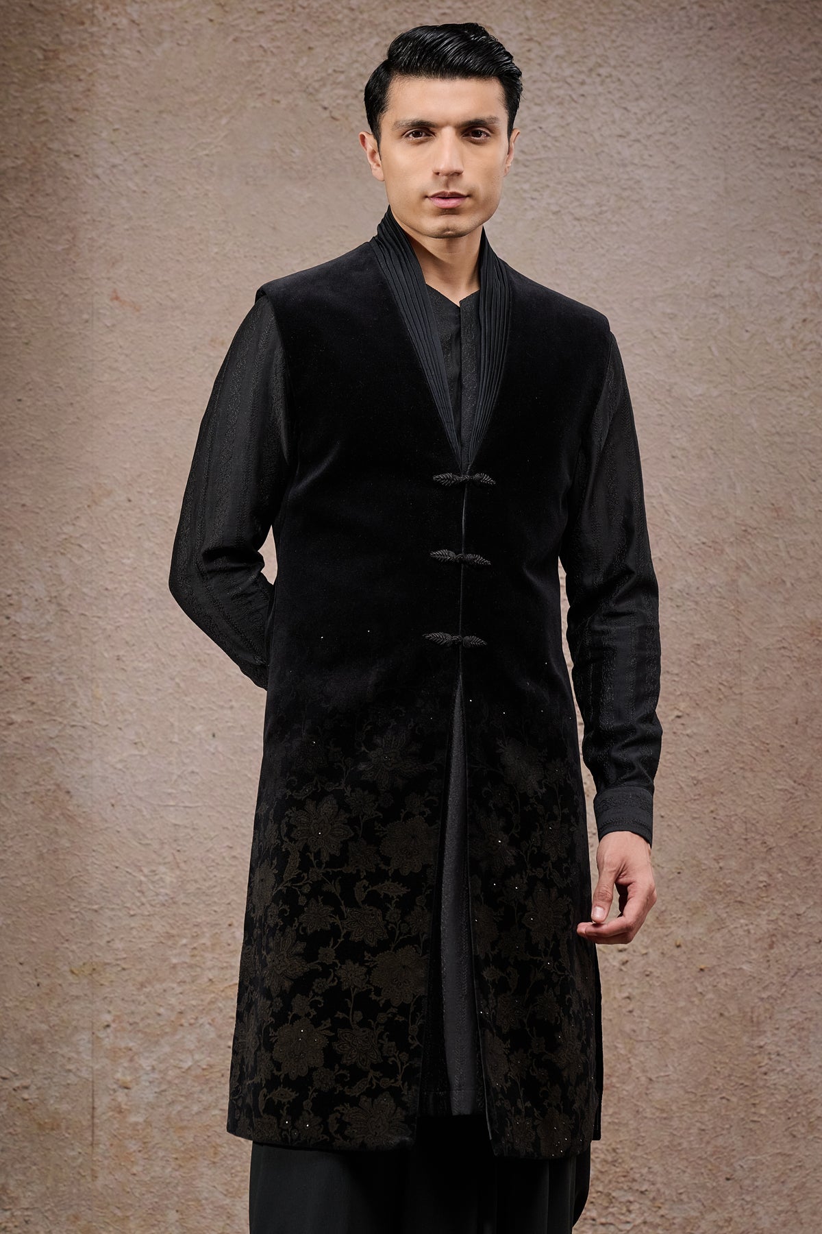 Floral Etched Sleeveless Sherwani Set