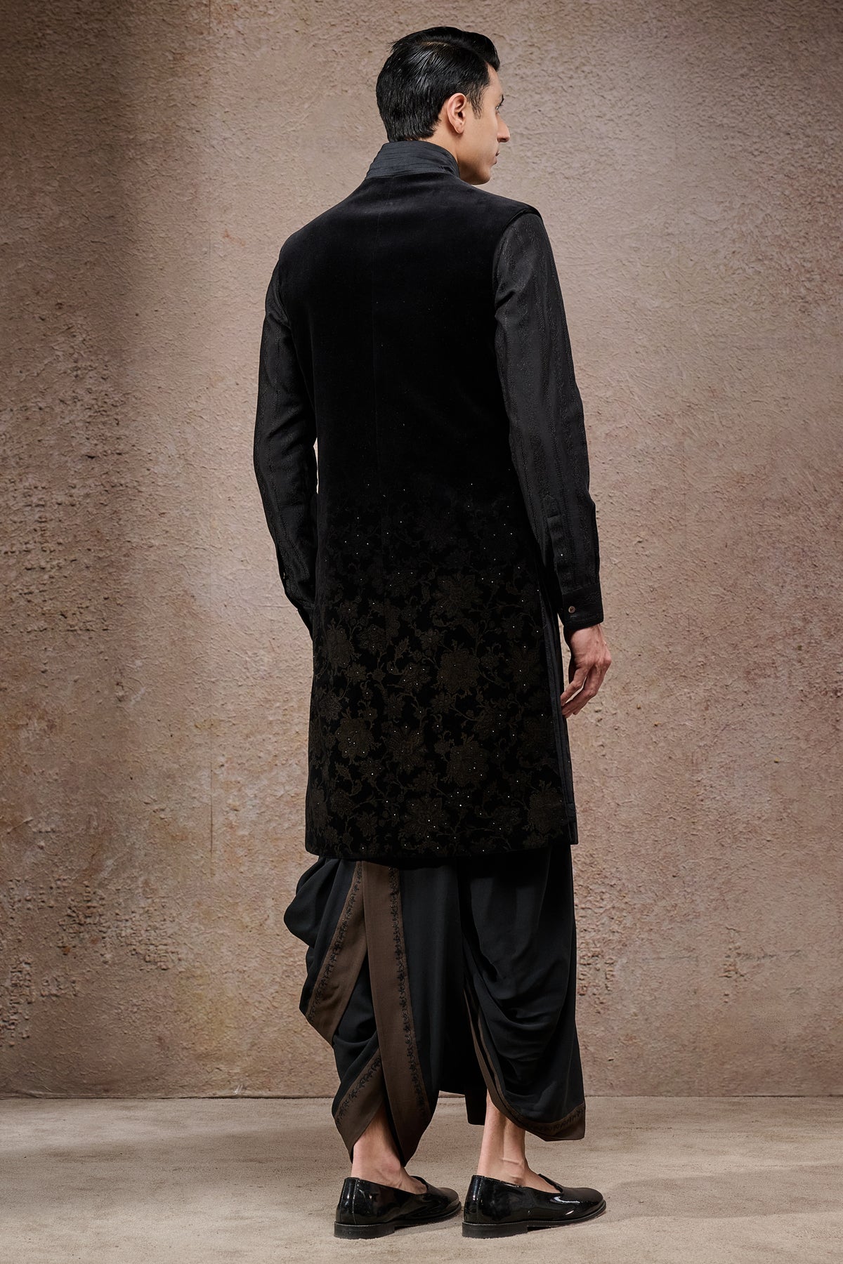 Floral Etched Sleeveless Sherwani Set