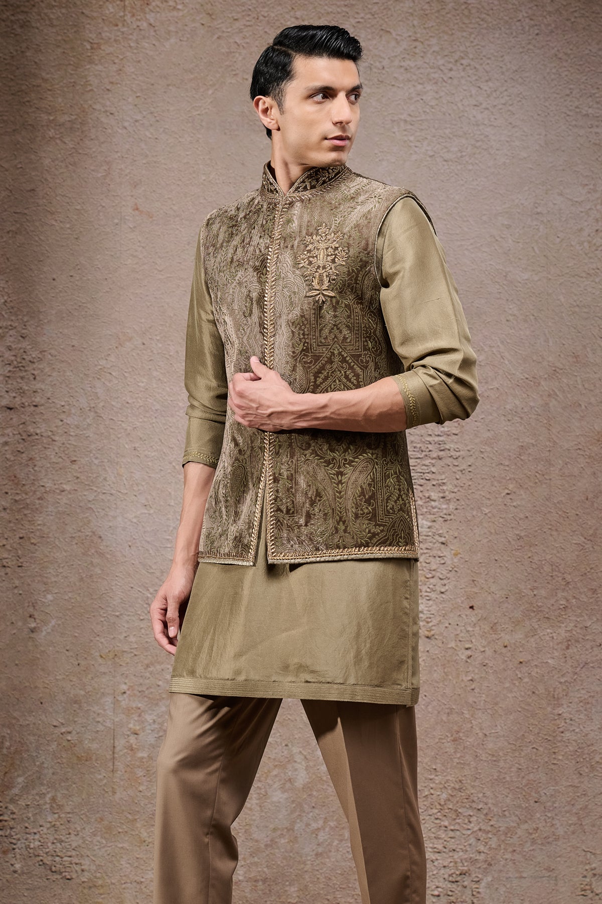 Golden Light Tonal Zardozi Brooch Waistcoat Set