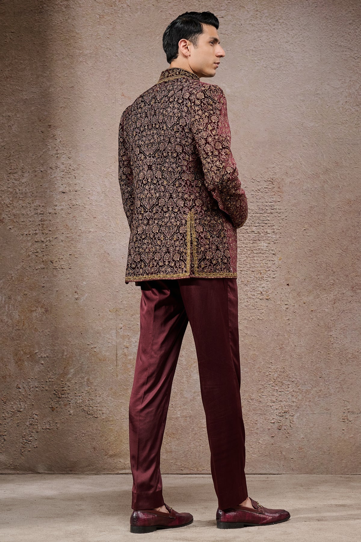 Antique Zardozi Velvet Bandhgala Set