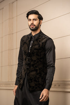 Etched Velvet Bundi Kurta Set