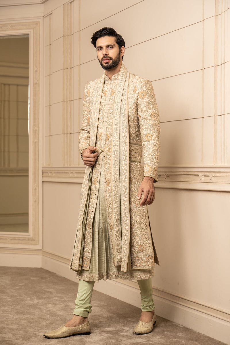 Resham Thread Embroidered Sherwani