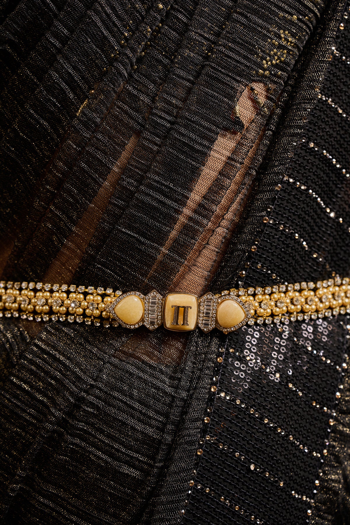 Jewelled Brooch Belt