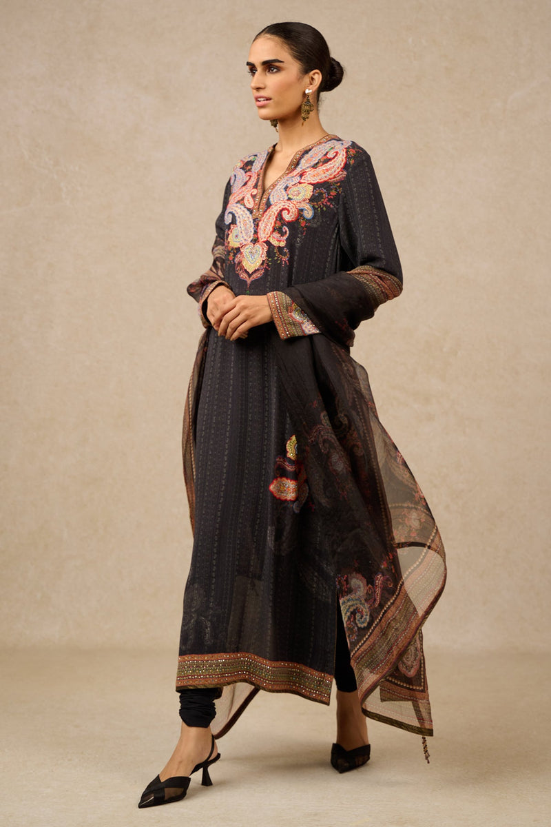 CHURIDAR-DUPATTA-KURTA