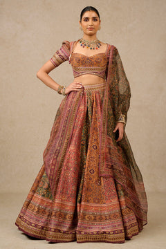 Lehenga-Blouse-Dupatta