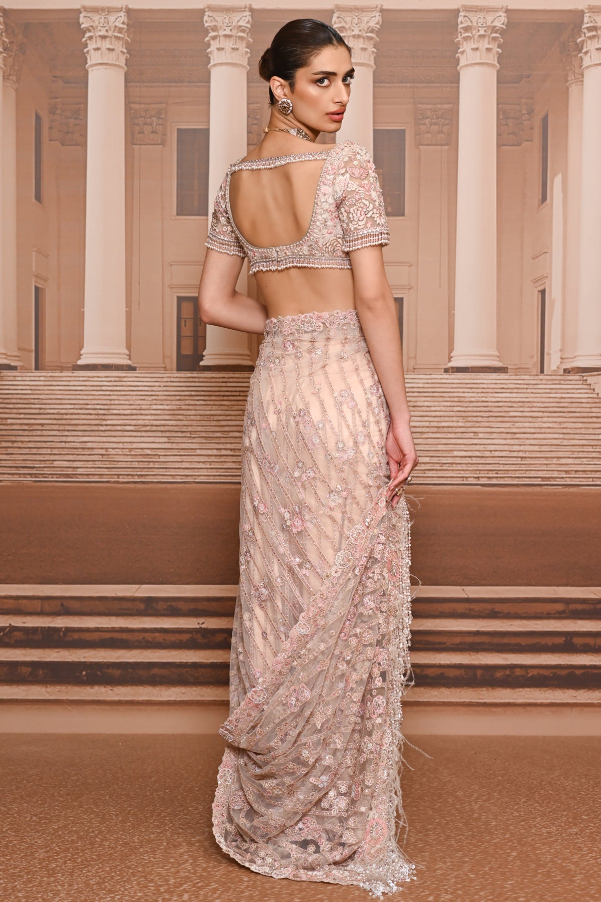 Ever Bloom Thread Embroidered Saree