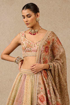 Lehenga-Blouse-Dupatta