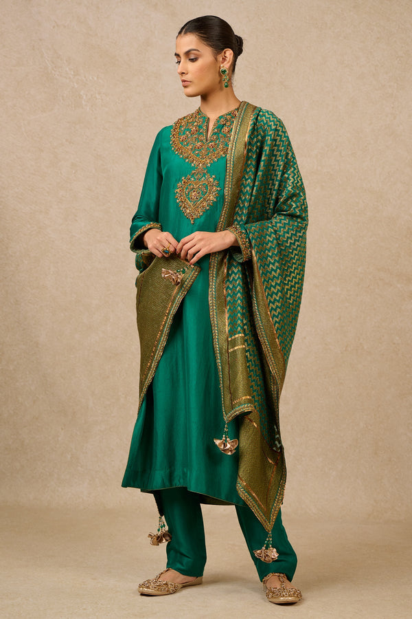 DUPATTA-KURTA-TROUSERS