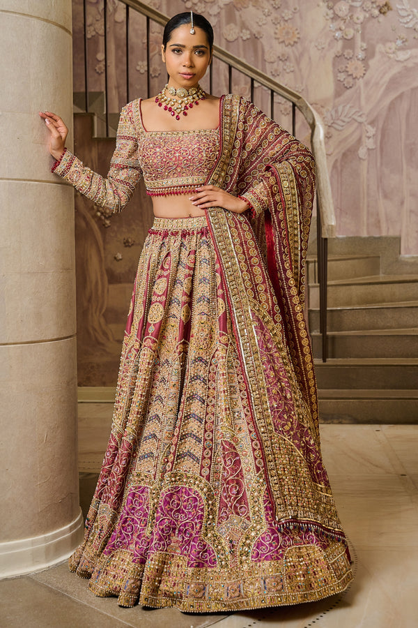 BLOUSE-DUPATTA-LEHENGA