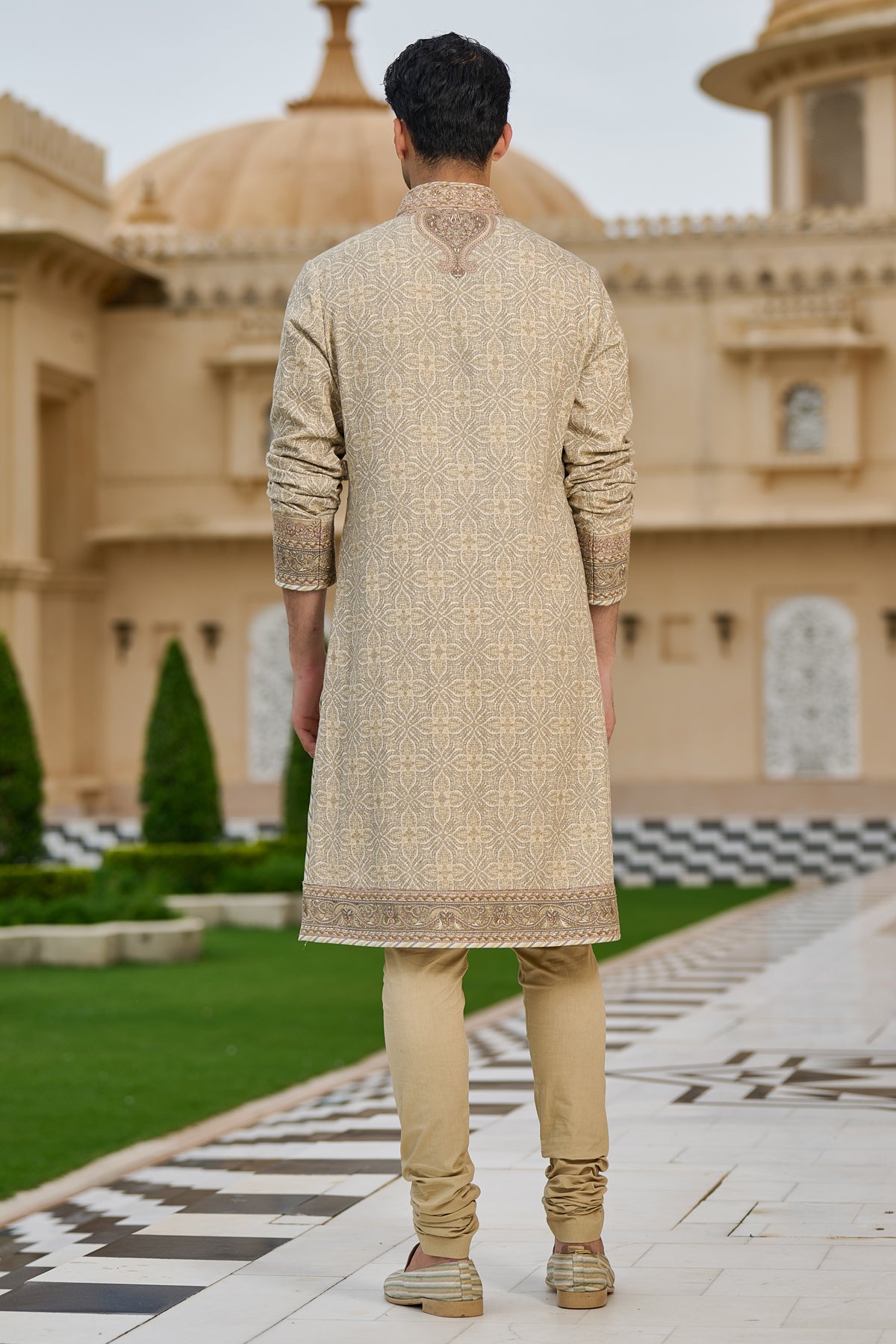 Printed Kurta Set with Embroidered Yoke