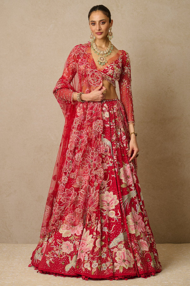 Lehenga, Blouse, Dupatta, Veil