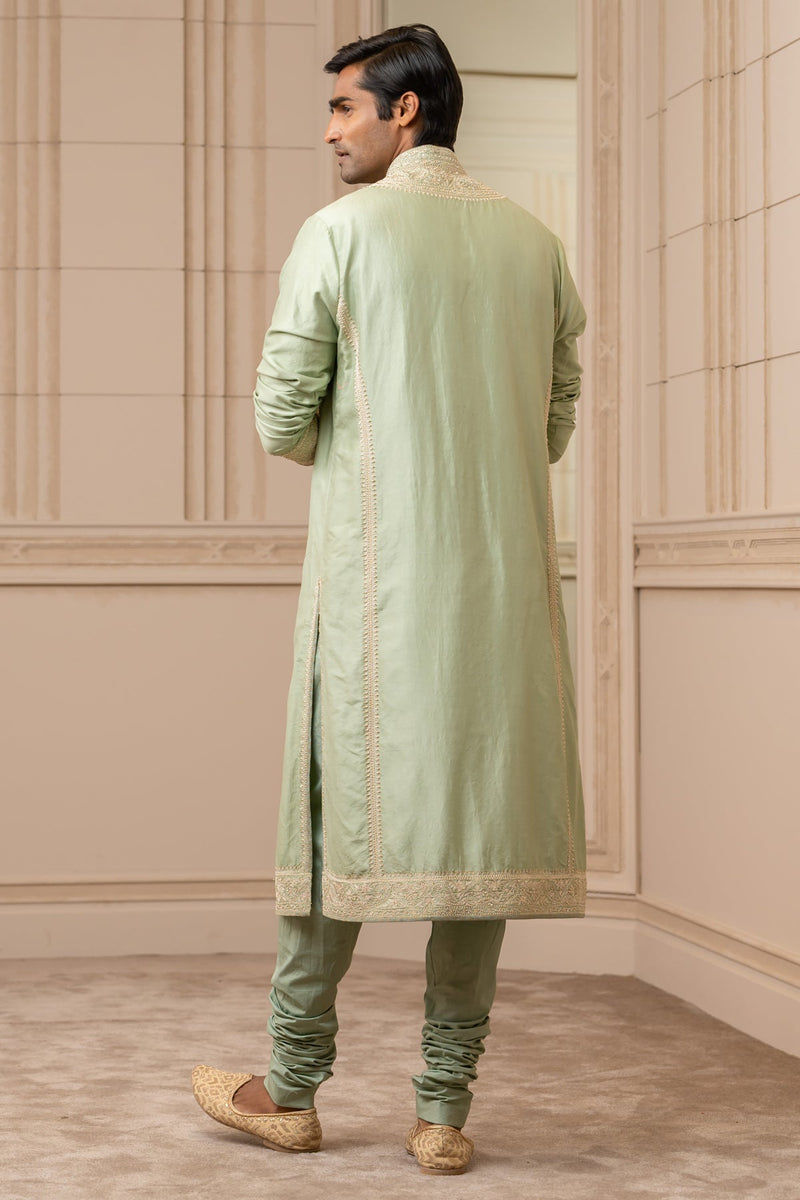 Kurta With Aari And Zardozi Embroidery