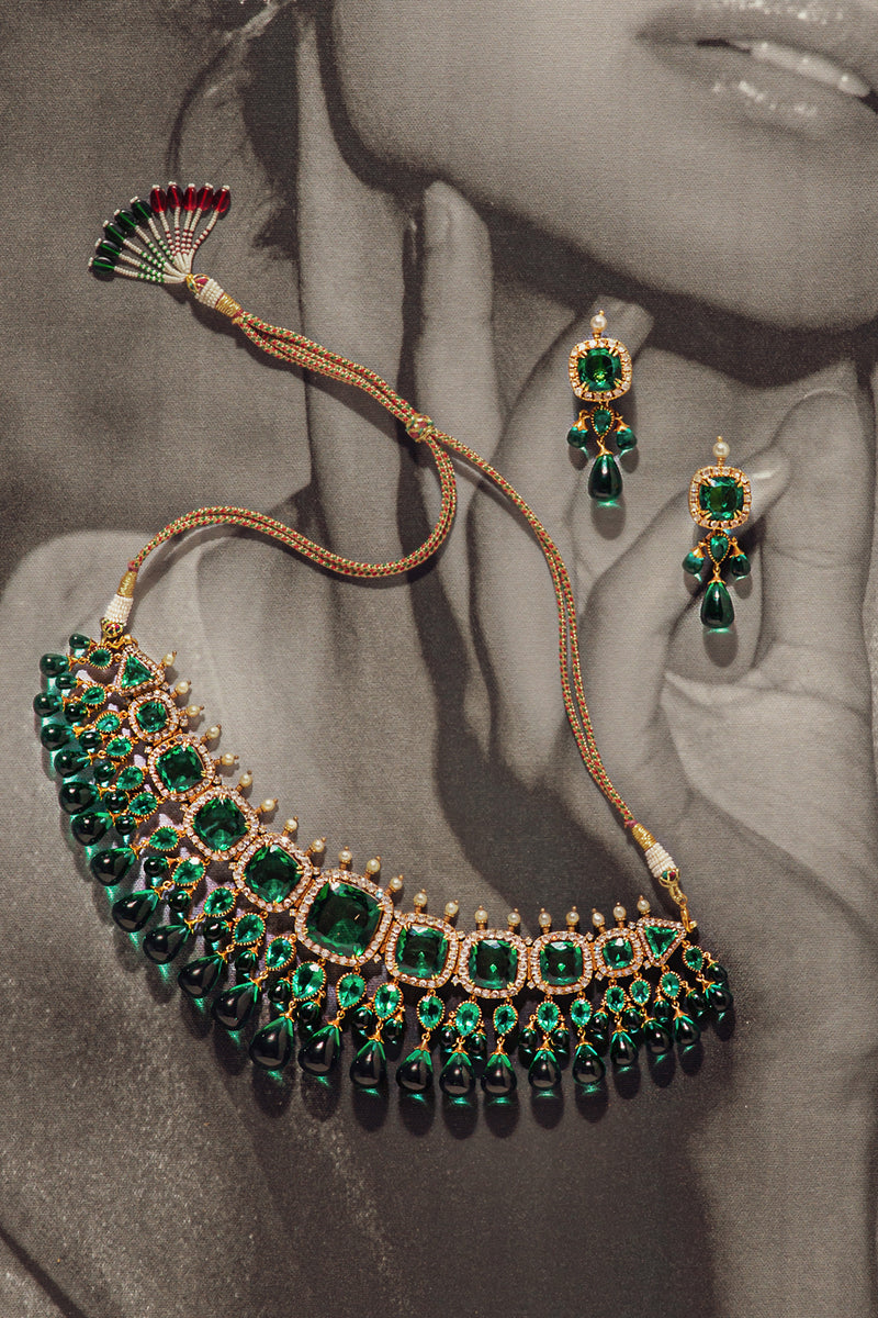 黑色和綠色項鍊 , Emerald Statement necklace, Boho Ethnic necklace Soutache  embroidered - Shop Lirio Jewelry Necklaces - Pinkoi