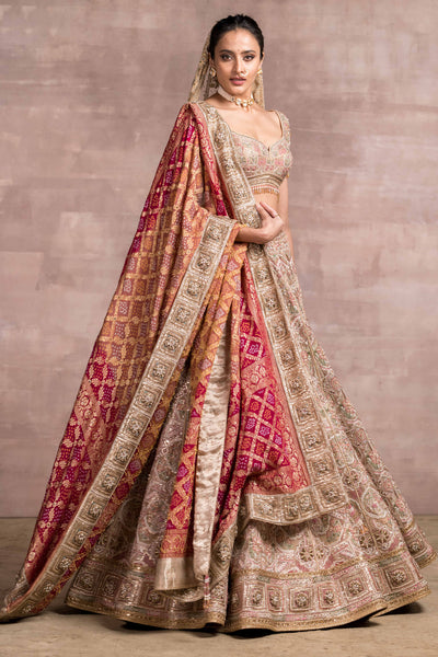 Faux Georgette Material with Kali Cut Lehenga (Canvas Patta)