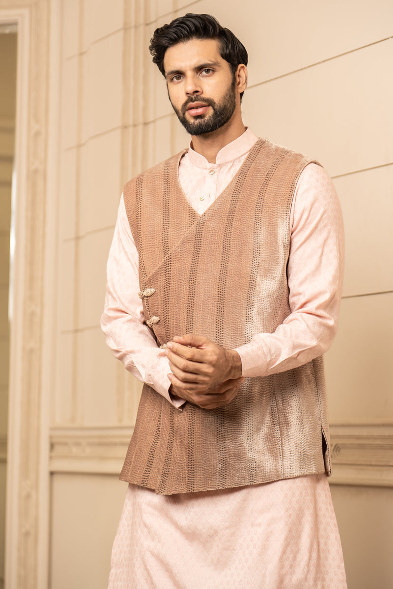 Bundi Designed In Silk-Velvet Fabric