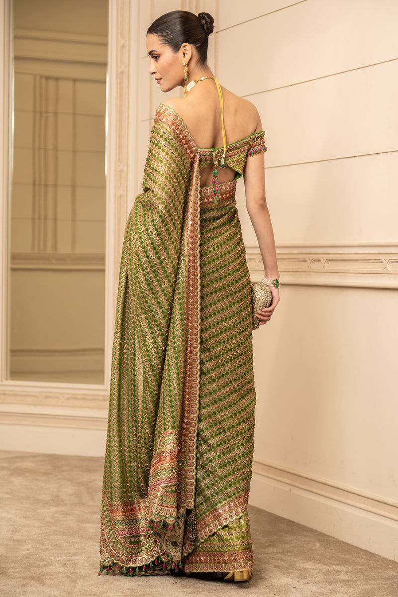 Flaunt Your Style with TTW's Vibrant Printed Saree Collection