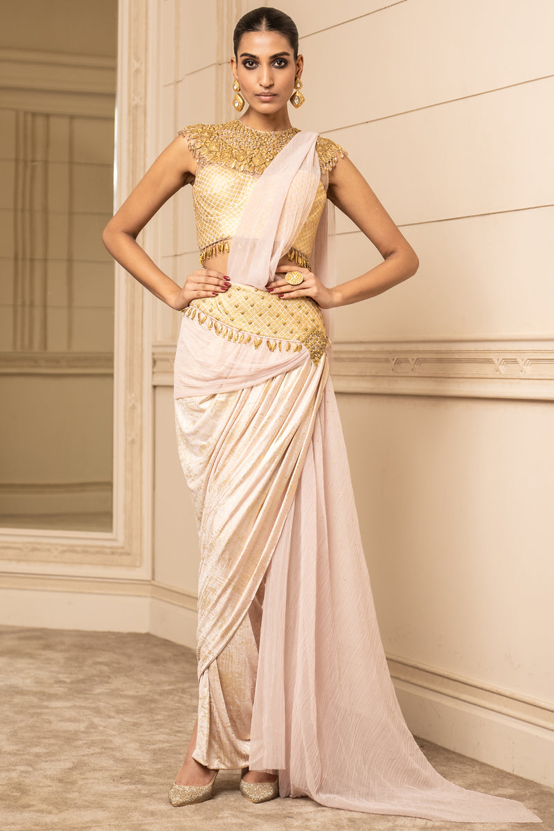 Concept Saree With Jewelled Blouse