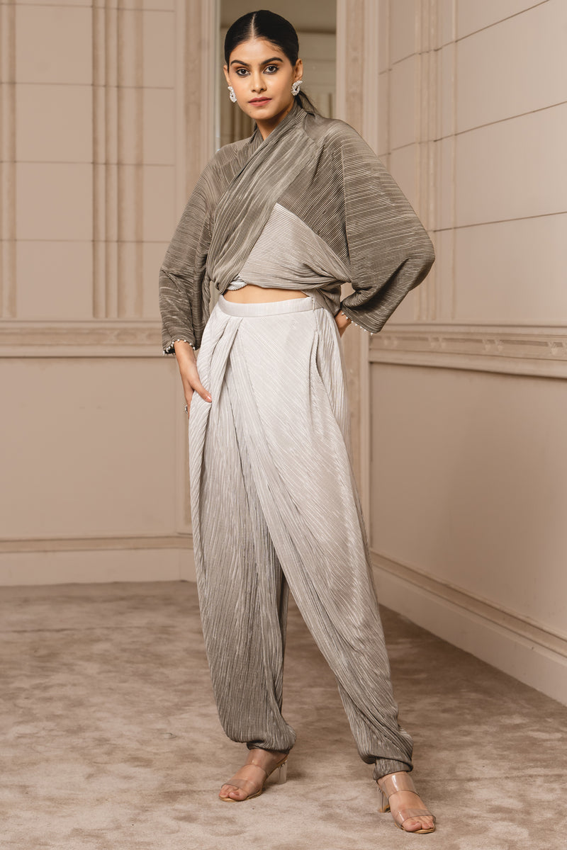 Harem pants with draped top